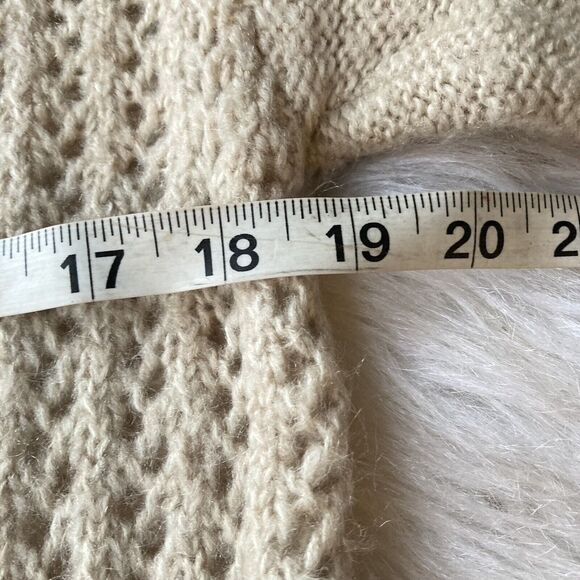 JJ Basics Sweater Sz L Cuffed Sleeves Open Knit Oatmeal Color Nordstrom Casual - Picture 7 of 9